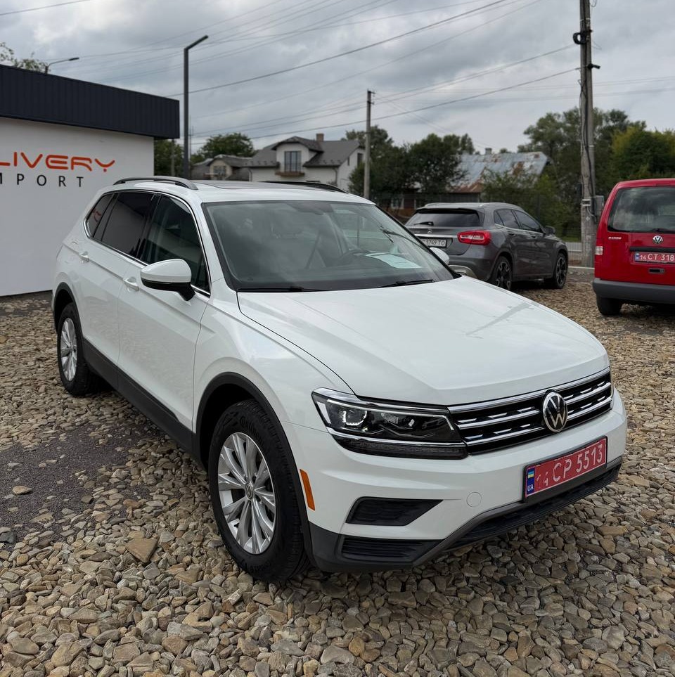 Volkswagen Tiguan 2.0T Se 2018 — фото на майданчику Delivery Import, фото 1