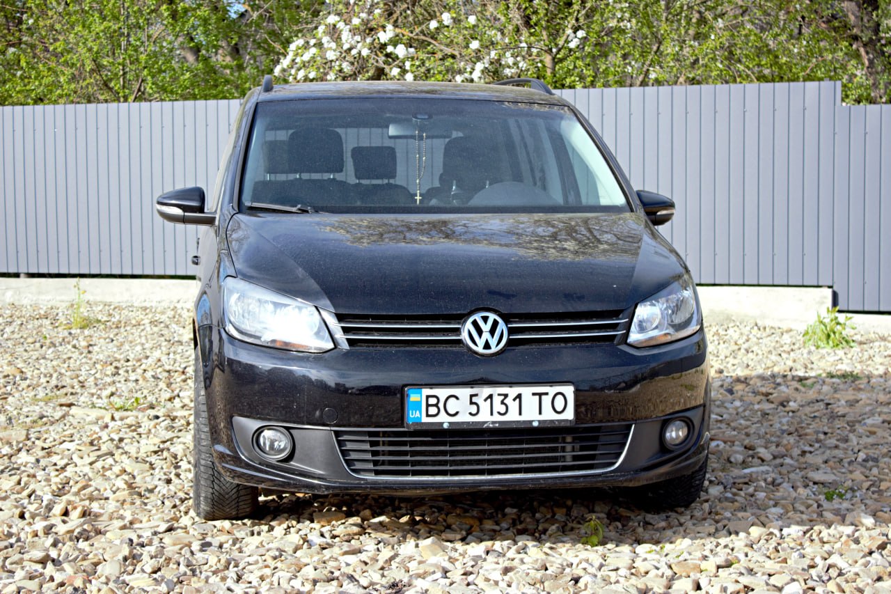 Volkswagen Touran 1.6 TDI — фото на майданчику Delivery Import, фото 9