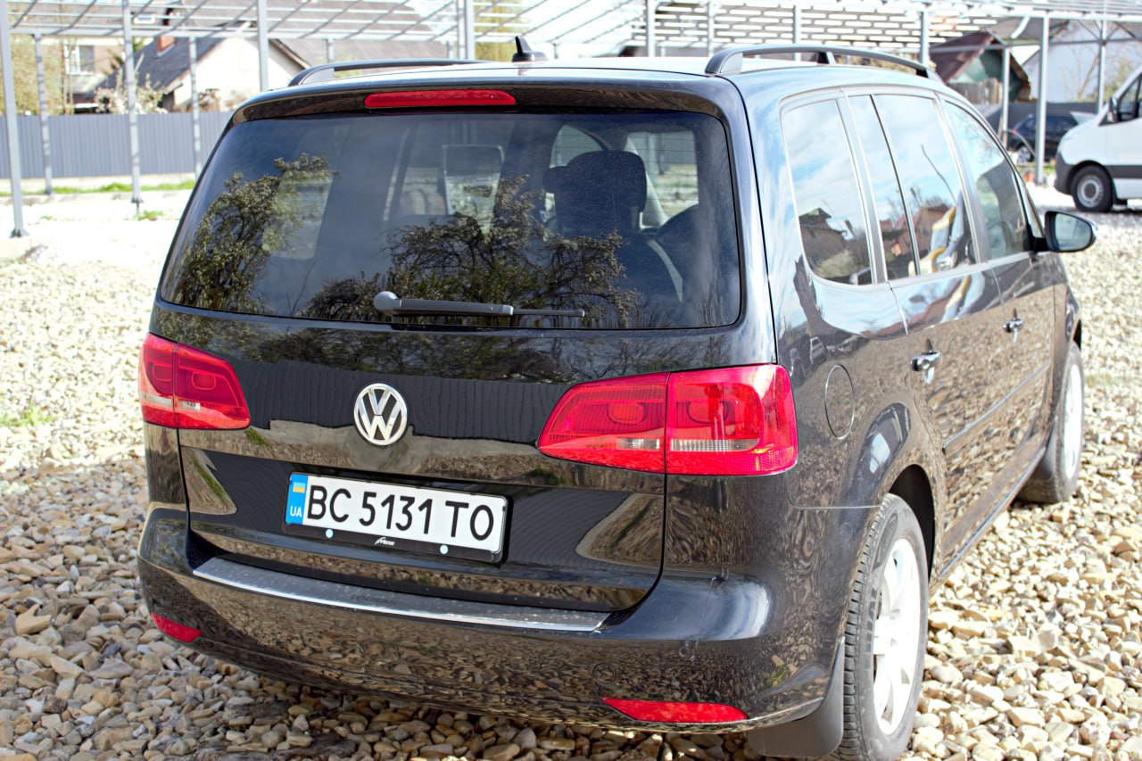 Volkswagen Touran 1.6 TDI — фото на майданчику Delivery Import, фото 11